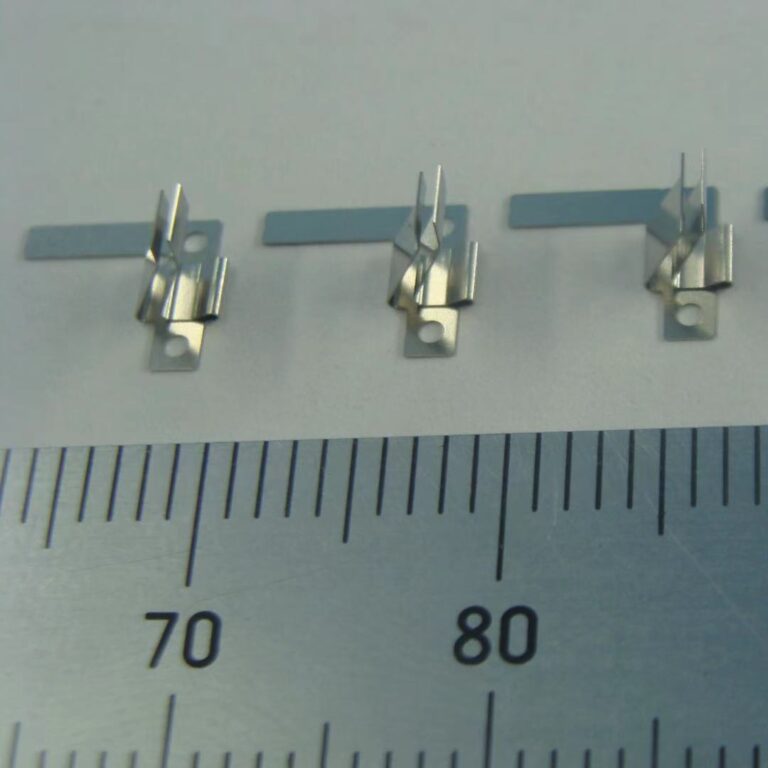 What processing technology does the workshop of precision metal stamping parts have?
